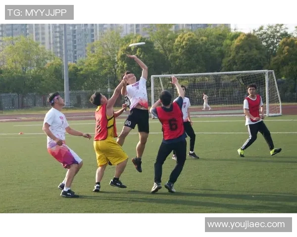 深圳飞盘队在极限运动会积分榜上以59分稳居第一名展现强大实力