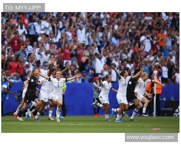 美国足球明星的辉煌历程与场上风采全景素描 美国足球明星的辉煌历程与场上风采全景素描