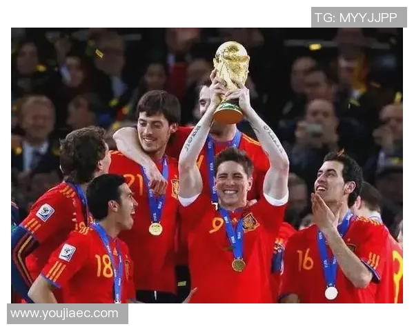 西班牙足球明星的辉煌历程与成就解析